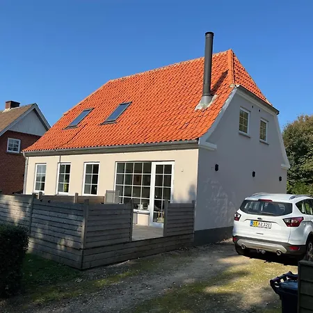 Apartament Nyrenoveret Hus Til 2 Personer