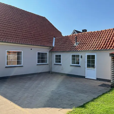 Nyrenoveret Hus Til 2 Personer Apartament Arre